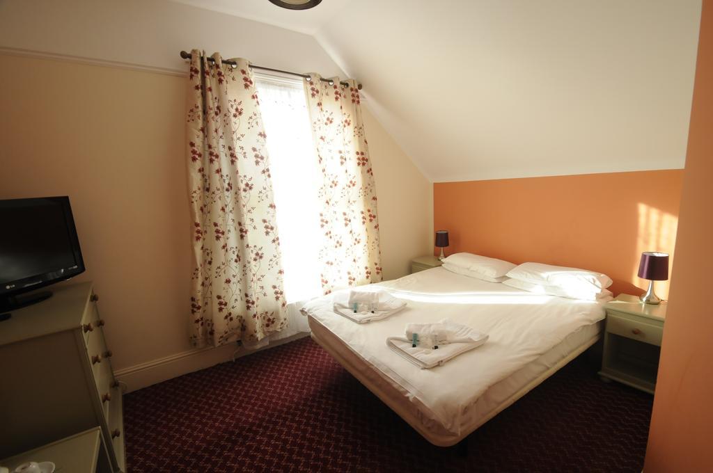 Royal Oak Hotel Хоукхърст Екстериор снимка